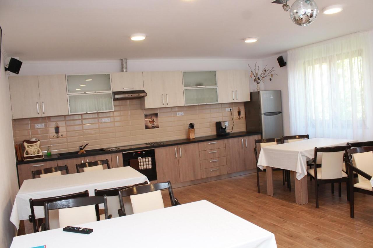 Casa Moldovan Совата Екстер'єр фото