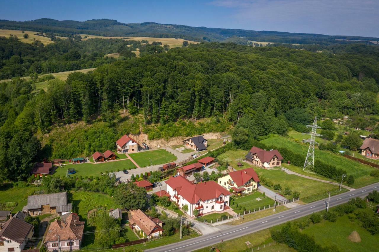 Casa Moldovan Совата Екстер'єр фото